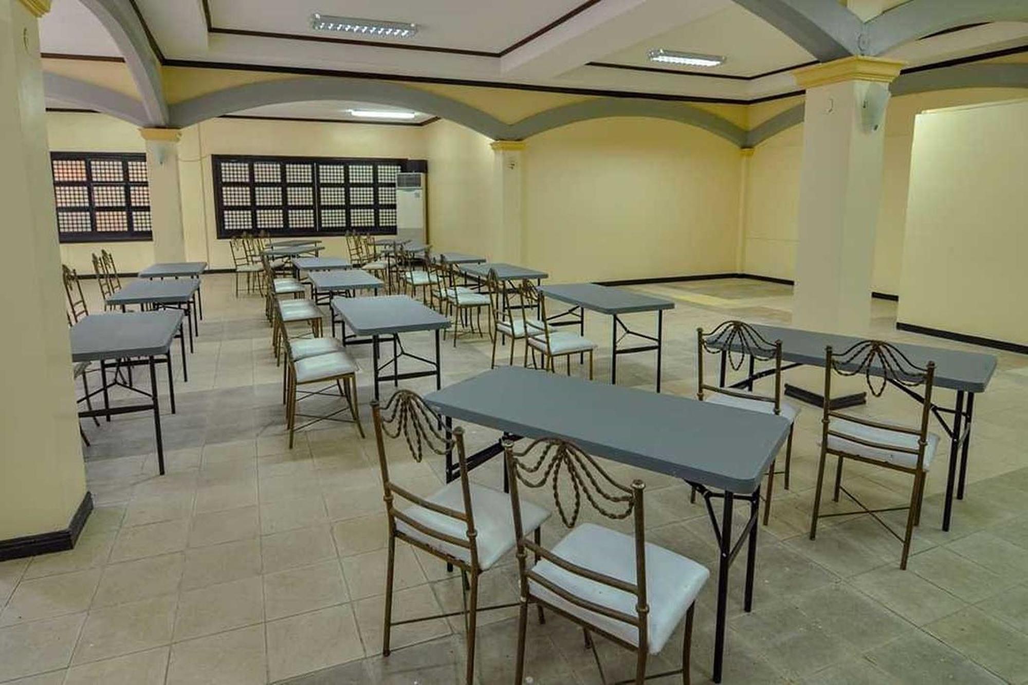 Grand Villa Laguna Bay Exterior photo